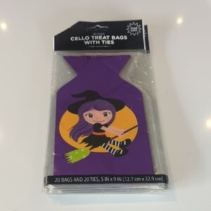 Purple Witch And Pumpkin Cello Treat Bags - 17 Packs Available New